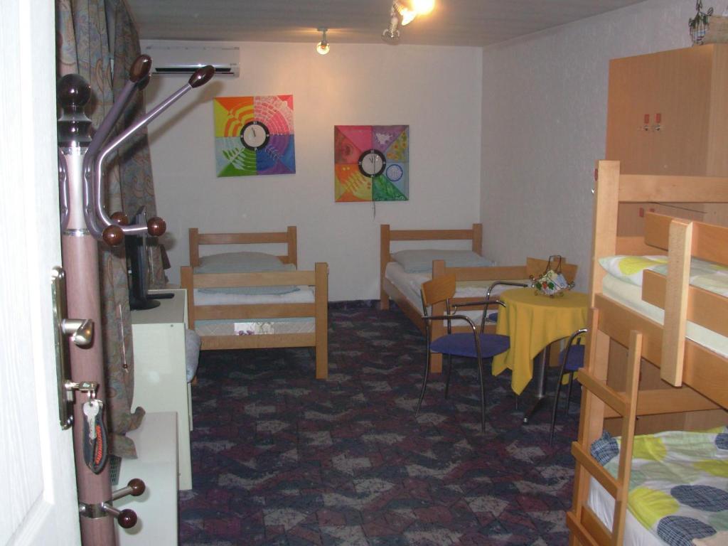 Hostel 021 Novi Sad Eksteriør billede